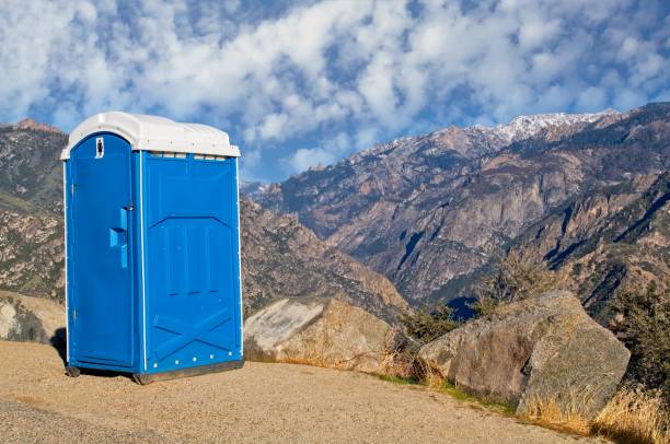Porta potty delivery and setup in Georgetown, CT